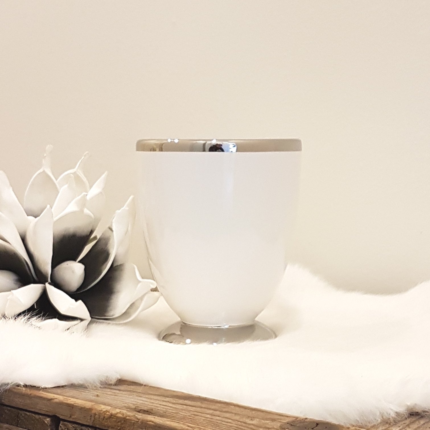 Tischvase / Übertopf - Keramik - rund - weiß / silber - Höhe 14,5 cm – Bild 2