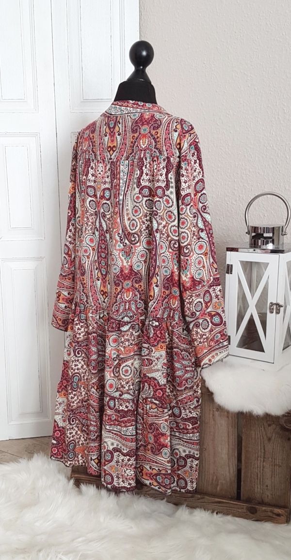 Leichtes oversize Hängerchen-Kleid / Long-Tunika "Bomby" - Paisleymuster - beere - Einheitsgröße (passend von 34 - 40) – Bild 3