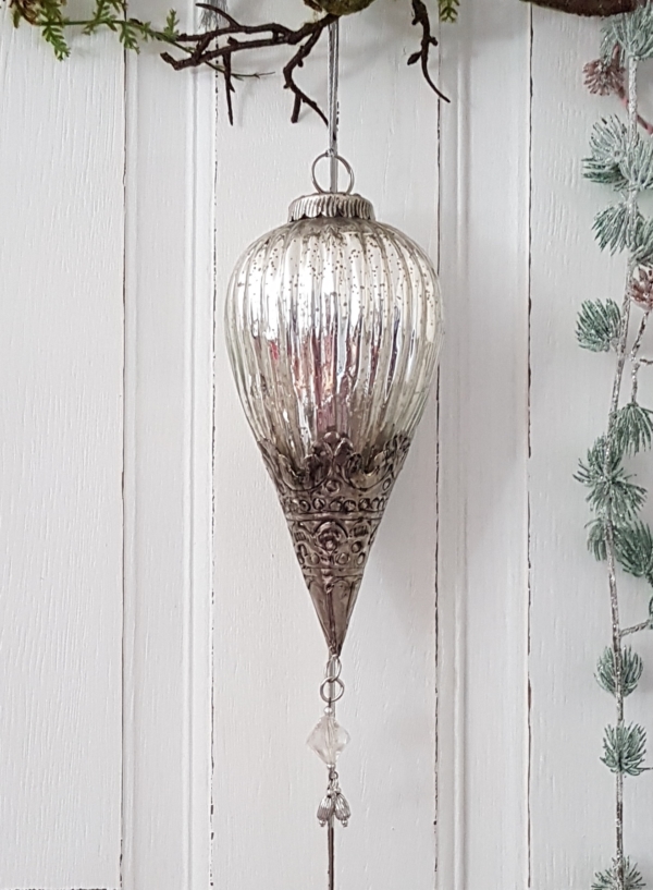 Bauernsilber Zapfenanhänger mit Metallkappe - 24 cm