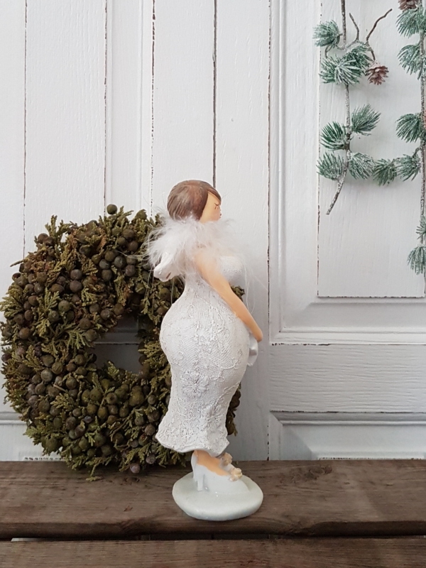 Deko-Engel "Dicke Dame mit Stern" - Höhe 20 cm – Bild 2