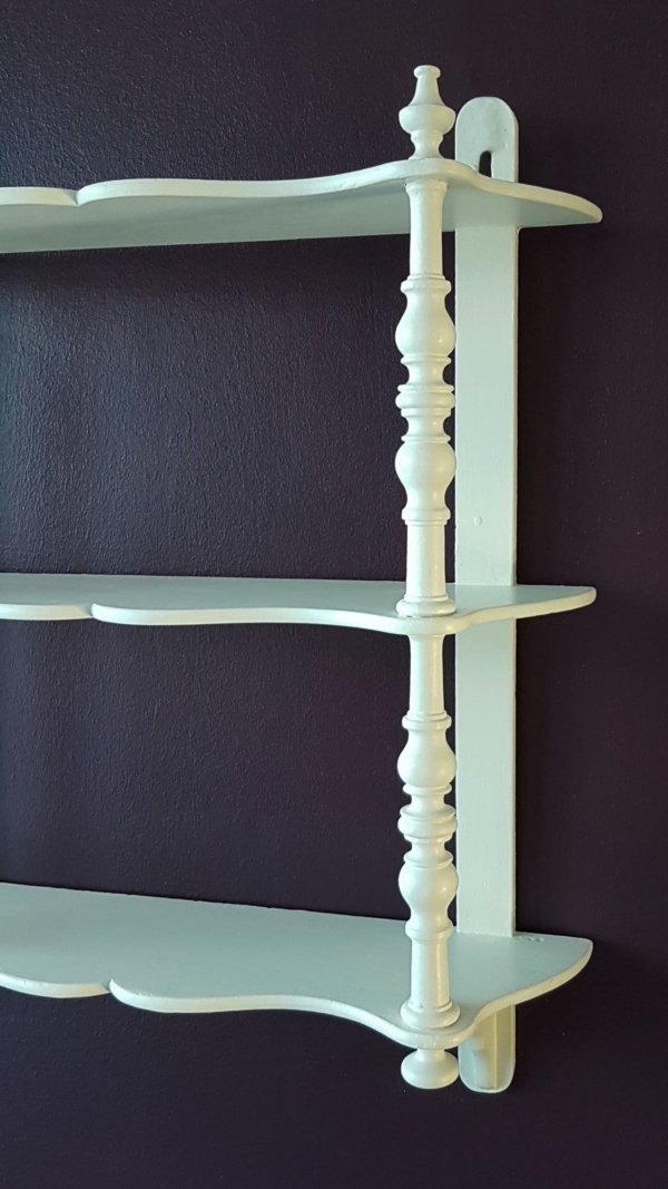 altes Wandregal - weiß - Höhe 63 cm - Shabby Chic – Bild 4
