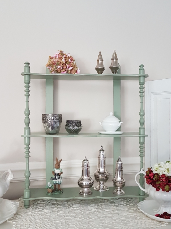 altes Wand- oder Standregal - cottage green - Höhe 65 cm - Shabby Chic