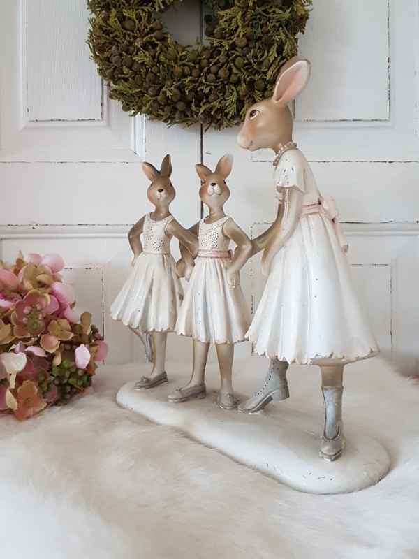 Nostalgische Hasengruppe - creme - Höhe 22 cm – Bild 2