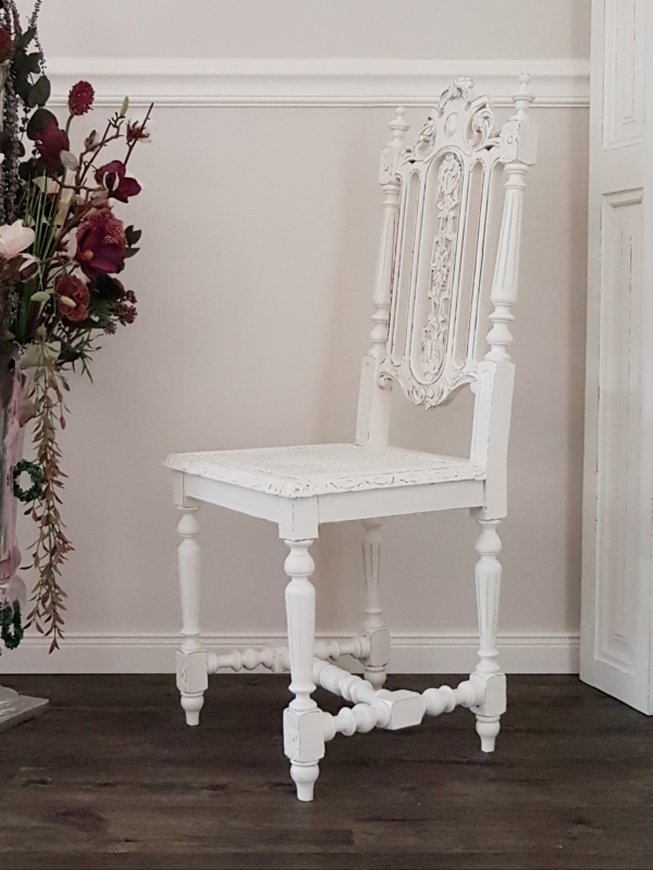 Antiker Gründerzeit-Stuhl mit Original Wiener Geflecht und aufwendiger Schnitzerei - weiß - Shabby Chic – Bild 2
