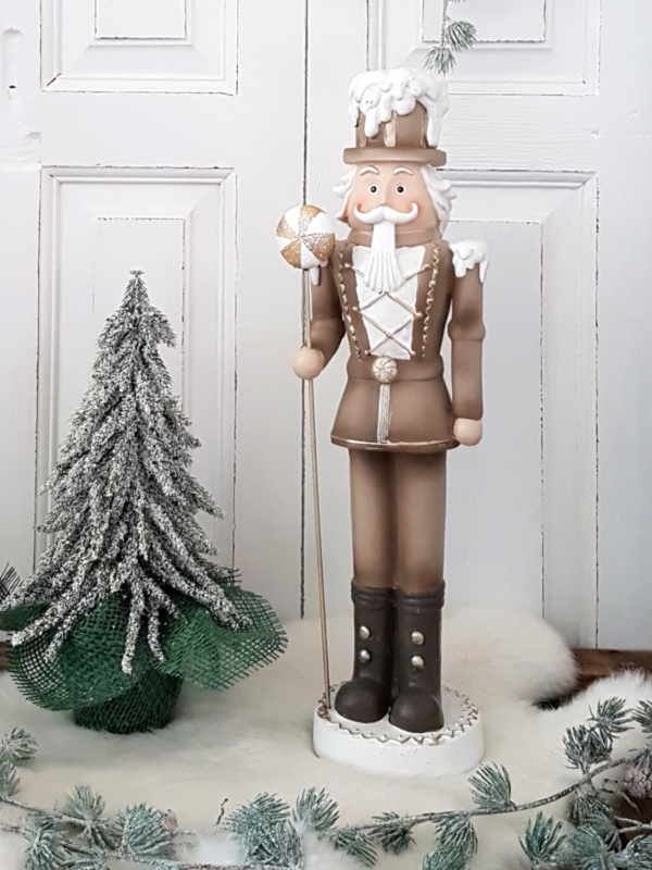 großer nostalgischer Nussknacker mit Golddekor - braun - Höhe 41 cm