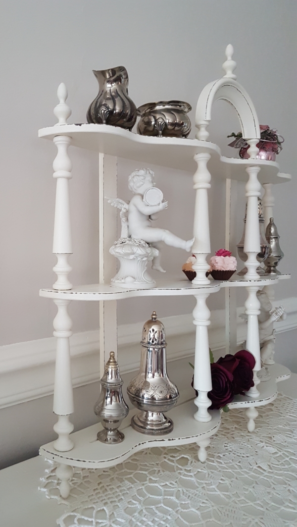 altes Wand- oder Standregal - weiß - Höhe 64 cm - Shabby Chic – Bild 2